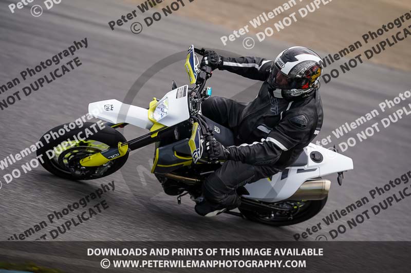 enduro digital images;event digital images;eventdigitalimages;lydden hill;lydden no limits trackday;lydden photographs;lydden trackday photographs;no limits trackdays;peter wileman photography;racing digital images;trackday digital images;trackday photos